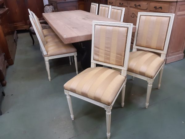 Chaises de style Louis XVI (ensemble de 8)
