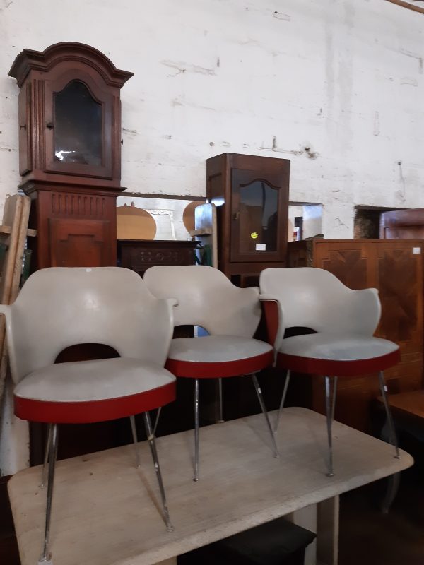 Fauteuil années 60 (3 disponibles)